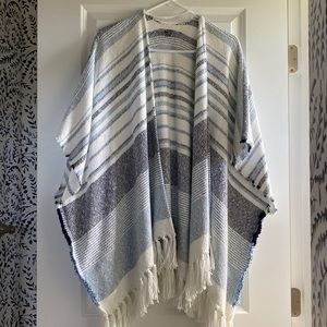 Aerie Poncho One Size